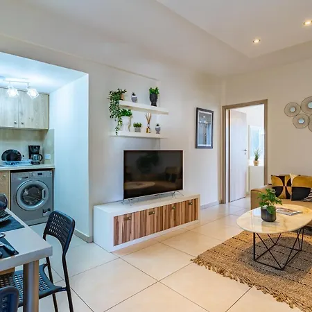 City Cove 1-br Apt In アパート