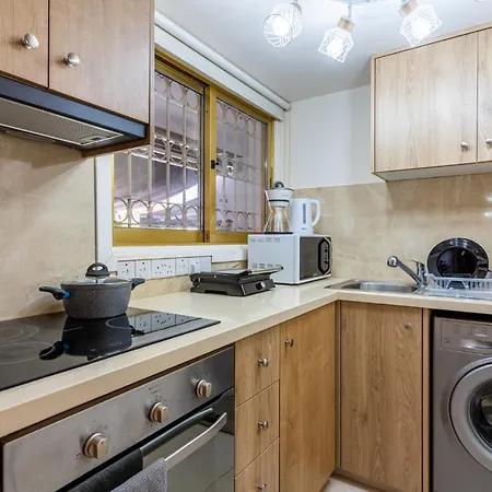 City Cove 1-br Apt In Apartament